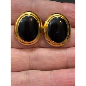 Vintage Napier Black Cabochon Gold Tone Stud Earrings Signed 3/4”